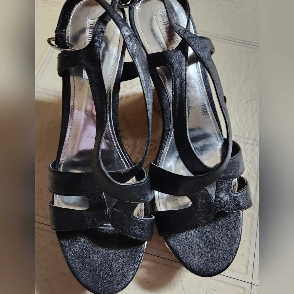 J Lo black platform